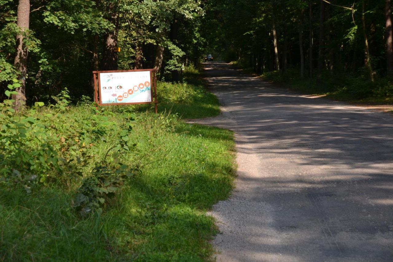 Osrodek Wypoczynkowo-Turystyczny Perla Krutyni Hotel Nowy Most Екстериор снимка